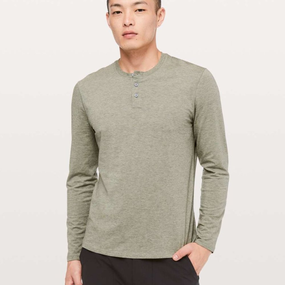 Lululemon 5 Year Henley - Size Large Great Shape